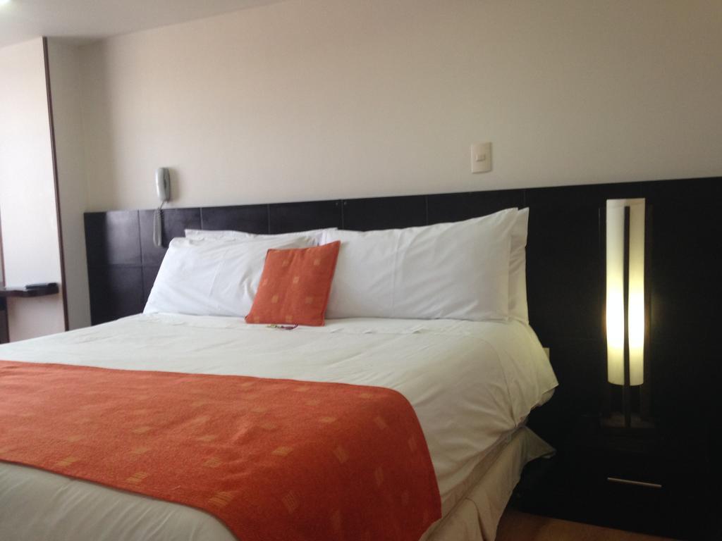 Hotel Plaza Muisca تونخا المظهر الخارجي الصورة